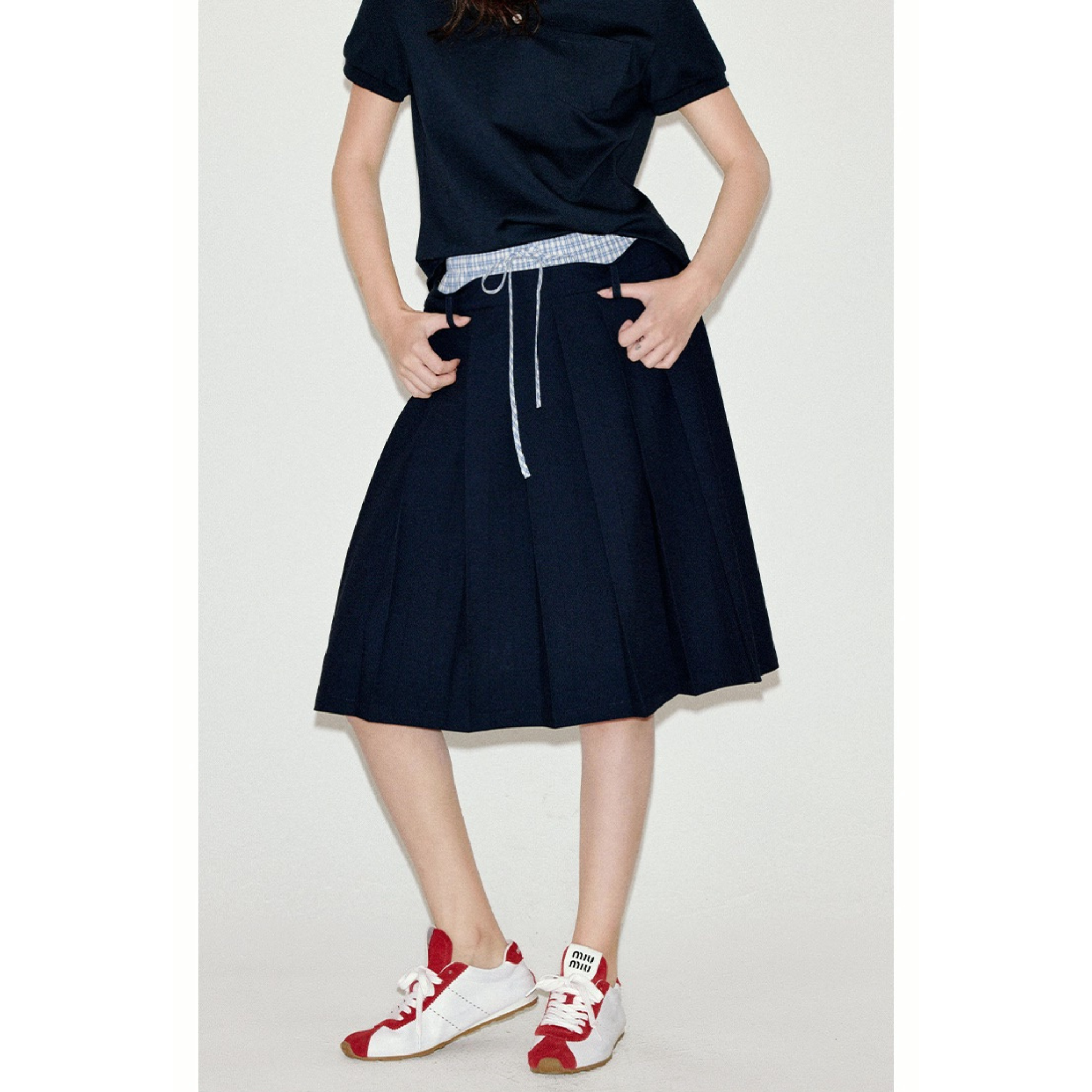 Van Lowe Blume Retro Collegiate Pleated Skirt – Double Waist Casual Summer Skirt for Women 2025