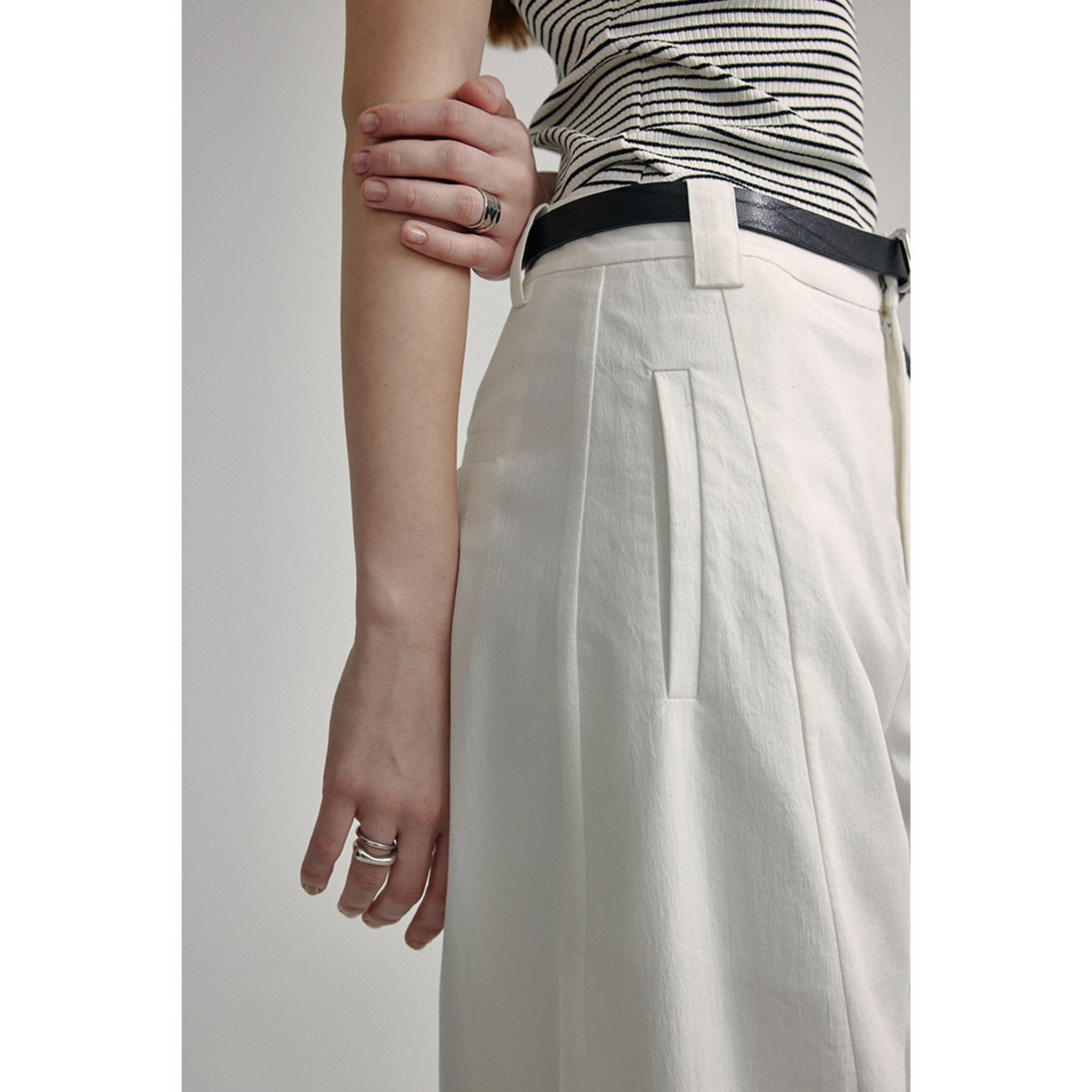 White Straight Leg Casual Pants Women's High Waist Slim Cotton 2025 Summer Loose Scimitar Pants Versatile Wide-leg Pants